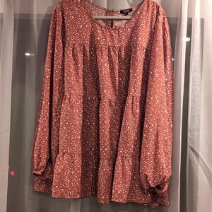 Flowy top in a light rust color